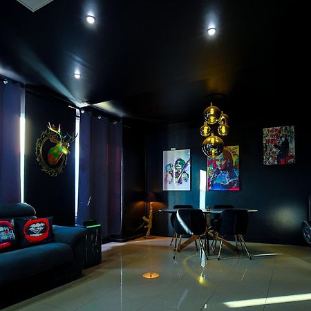 Appartement Pop Art - Asterix,Cdg,Chantilly,Disney La Chapelle-en-Serval Exteriér fotografie