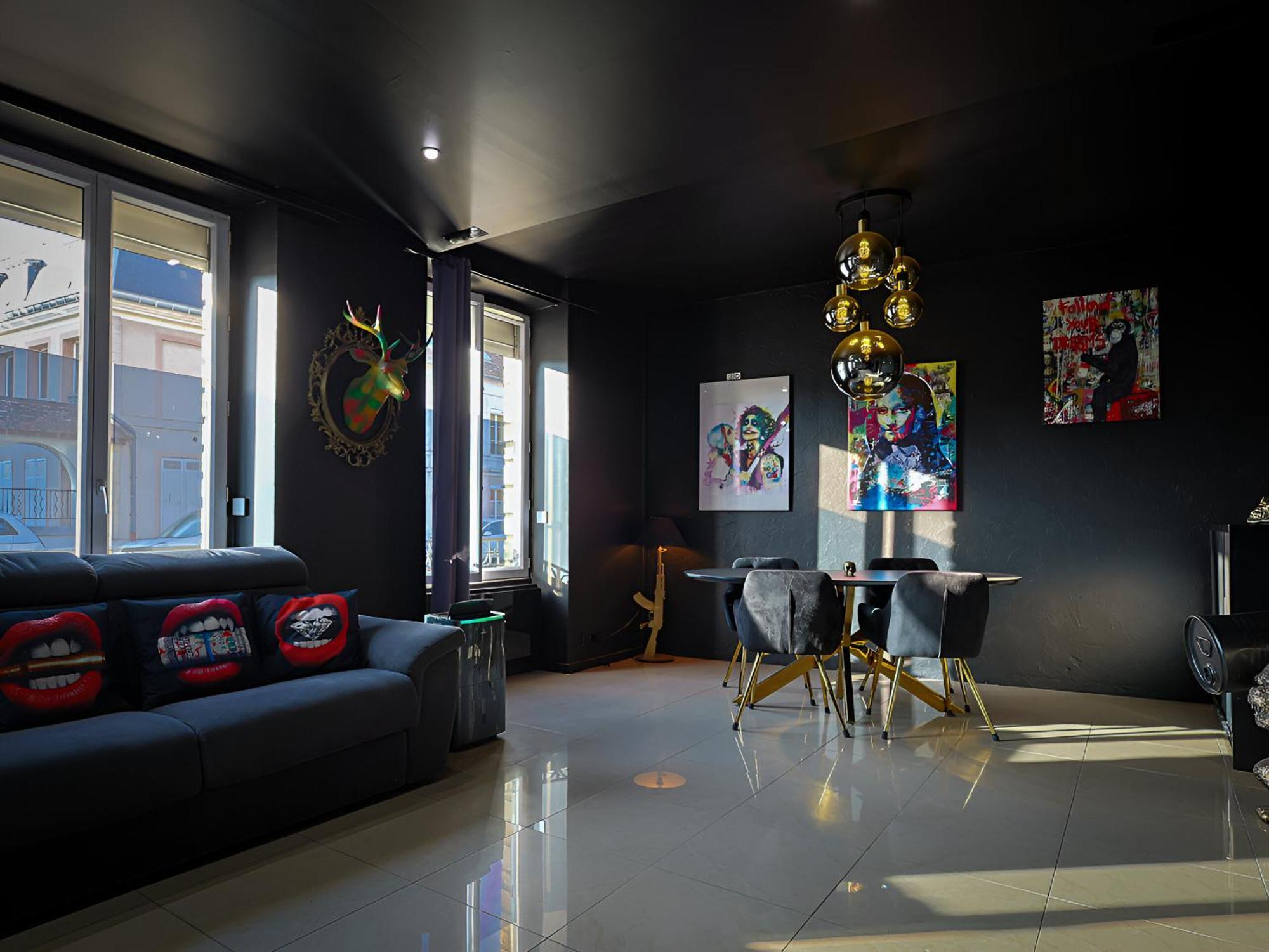 Appartement Pop Art - Asterix,Cdg,Chantilly,Disney La Chapelle-en-Serval Exteriér fotografie