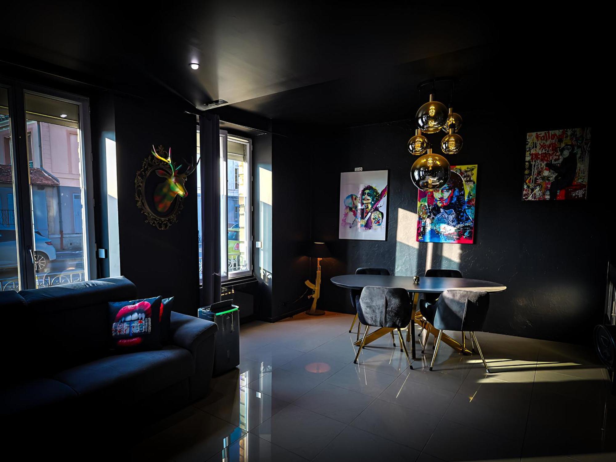 Appartement Pop Art - Asterix,Cdg,Chantilly,Disney La Chapelle-en-Serval Exteriér fotografie